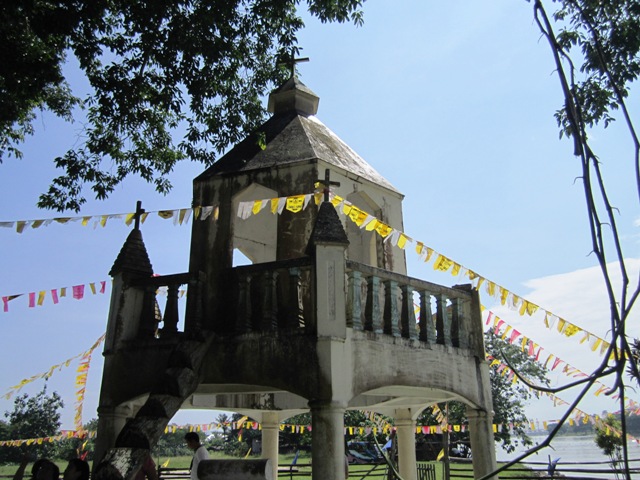 Banza Church Ruins 